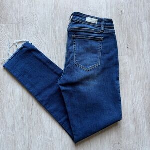 Miss Me Jeans Mid Rise Dark Blue Stretch Fit Frayed Cropped Denim Size 28